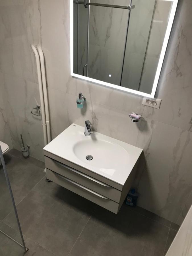 Blue Sky Apartment Скопие Екстериор снимка