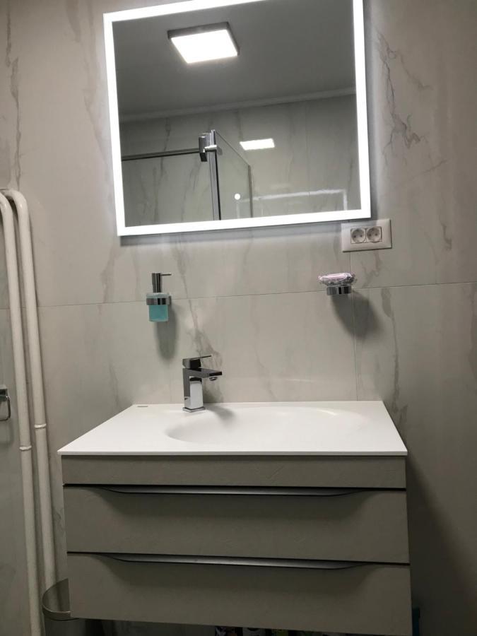 Blue Sky Apartment Скопие Екстериор снимка